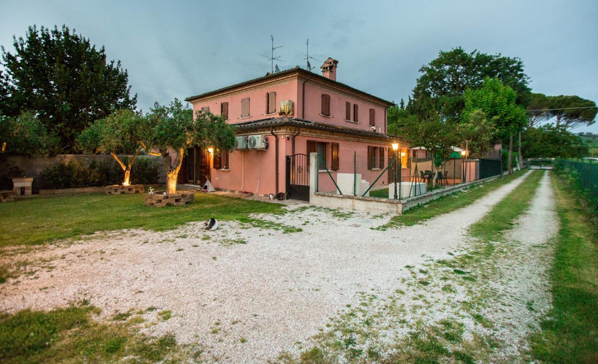 Casa Di Marco E Kaila Hotel Тавулия Екстериор снимка